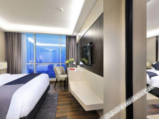 Aston Kartika Grogol Hotel & Conference Center Джакарта Екстер'єр фото